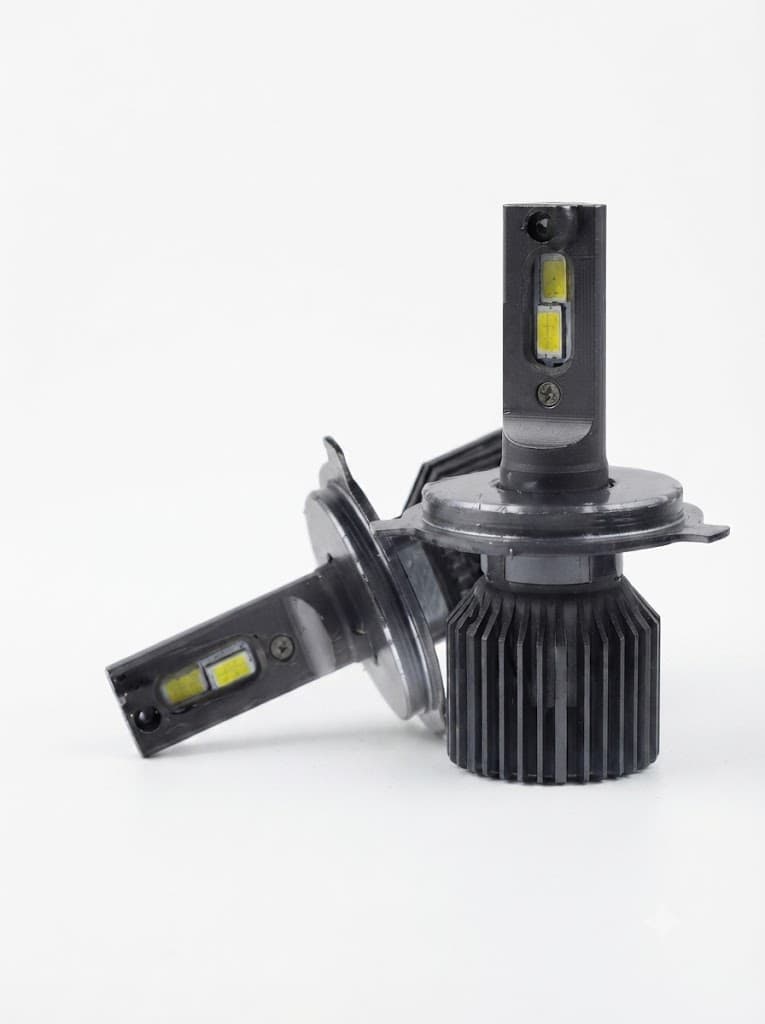 Led Headlight 240 watts 24,000 lumins 6,500k color temperature 2